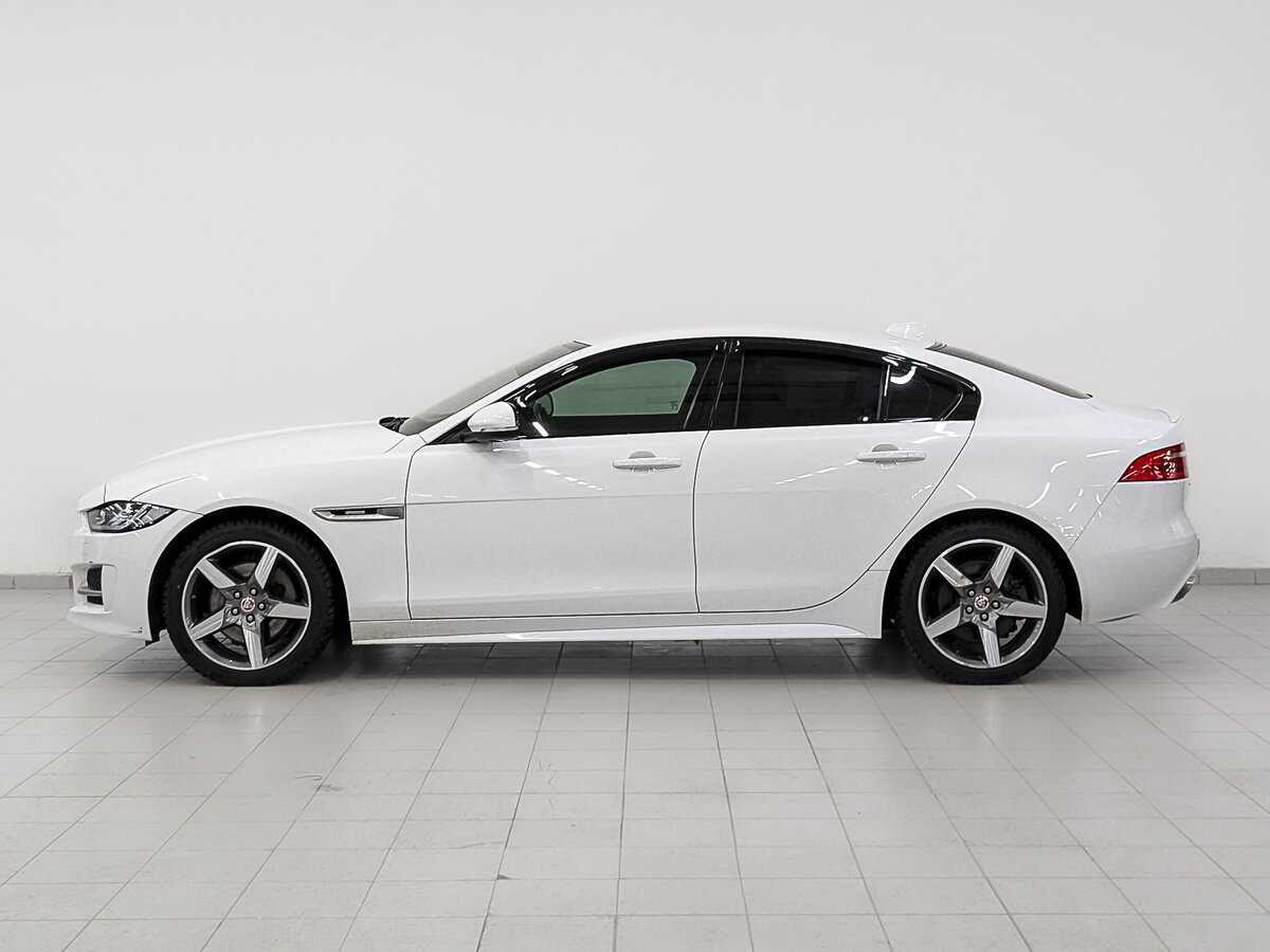 Купить Jaguar XE с пробегом. Фото: #7