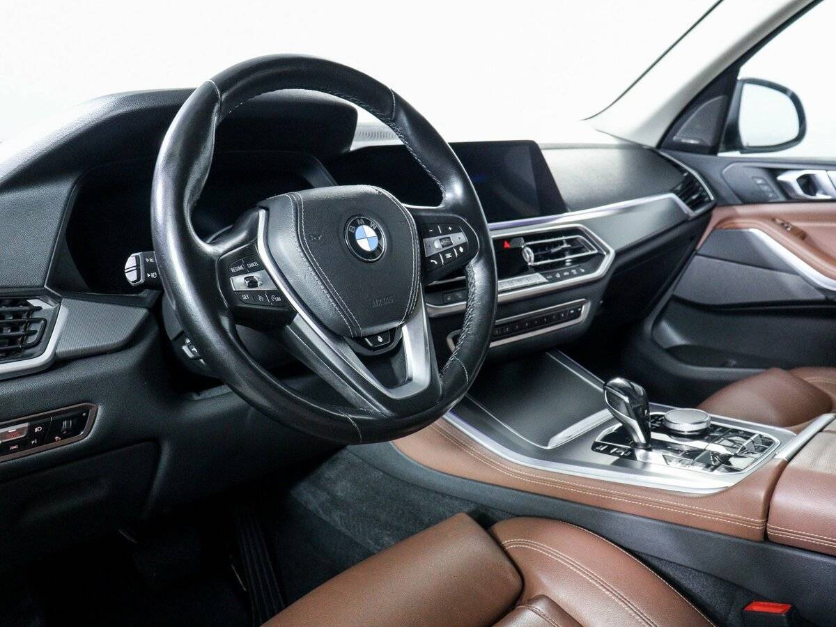 Купить BMW X5 с пробегом. Фото: #12