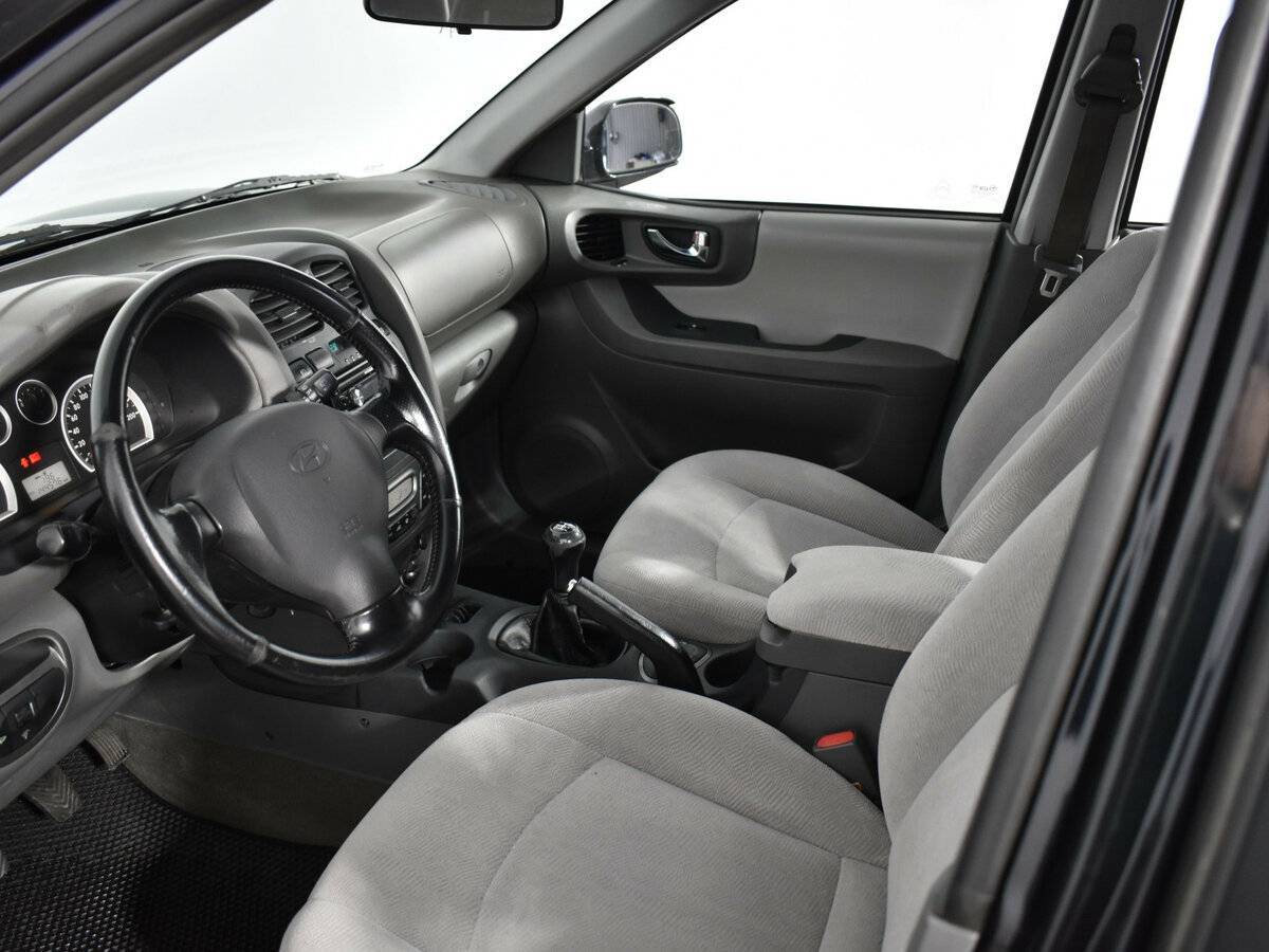Купить Hyundai Santa Fe с пробегом. Фото: #8