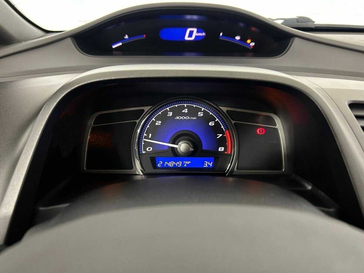 Купить Honda Civic с пробегом. Фото: #9