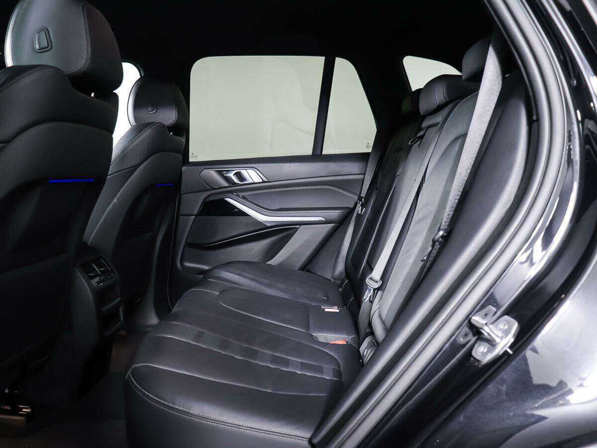 Купить BMW X5 с пробегом. Фото: #7