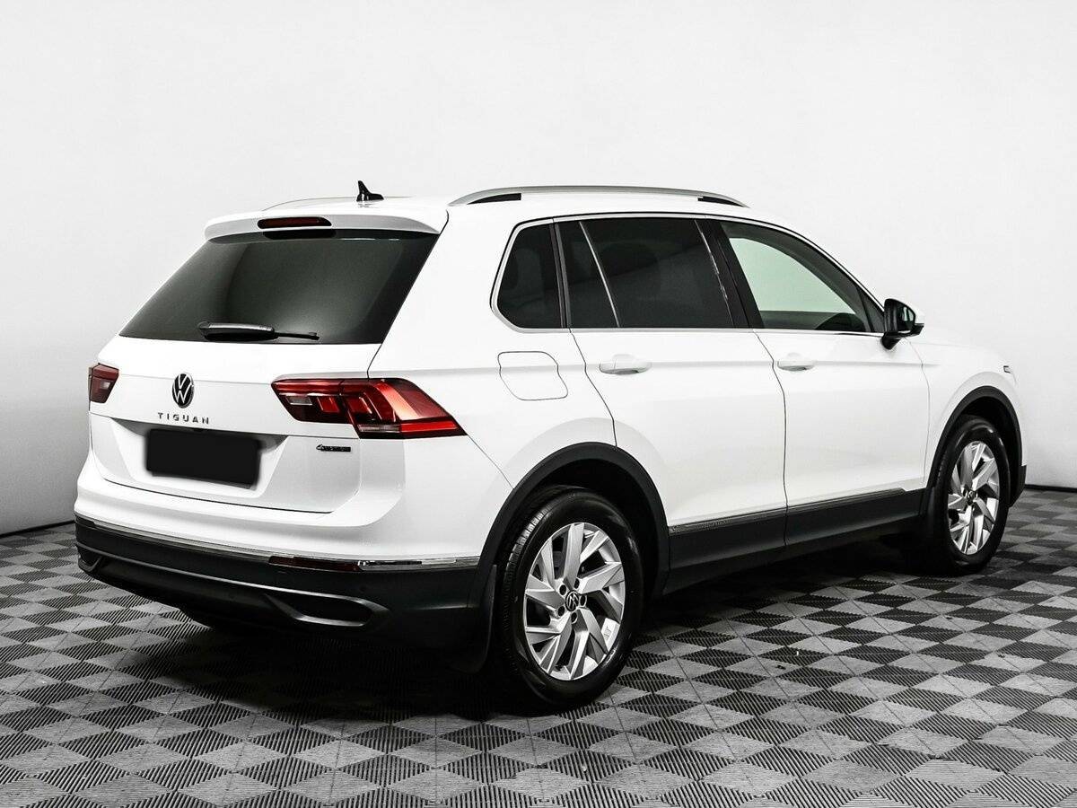 Купить Volkswagen Tiguan с пробегом. Фото: #4