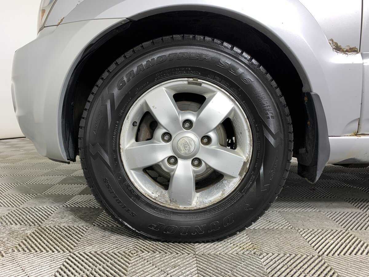 Купить Kia Sorento с пробегом. Фото: #8