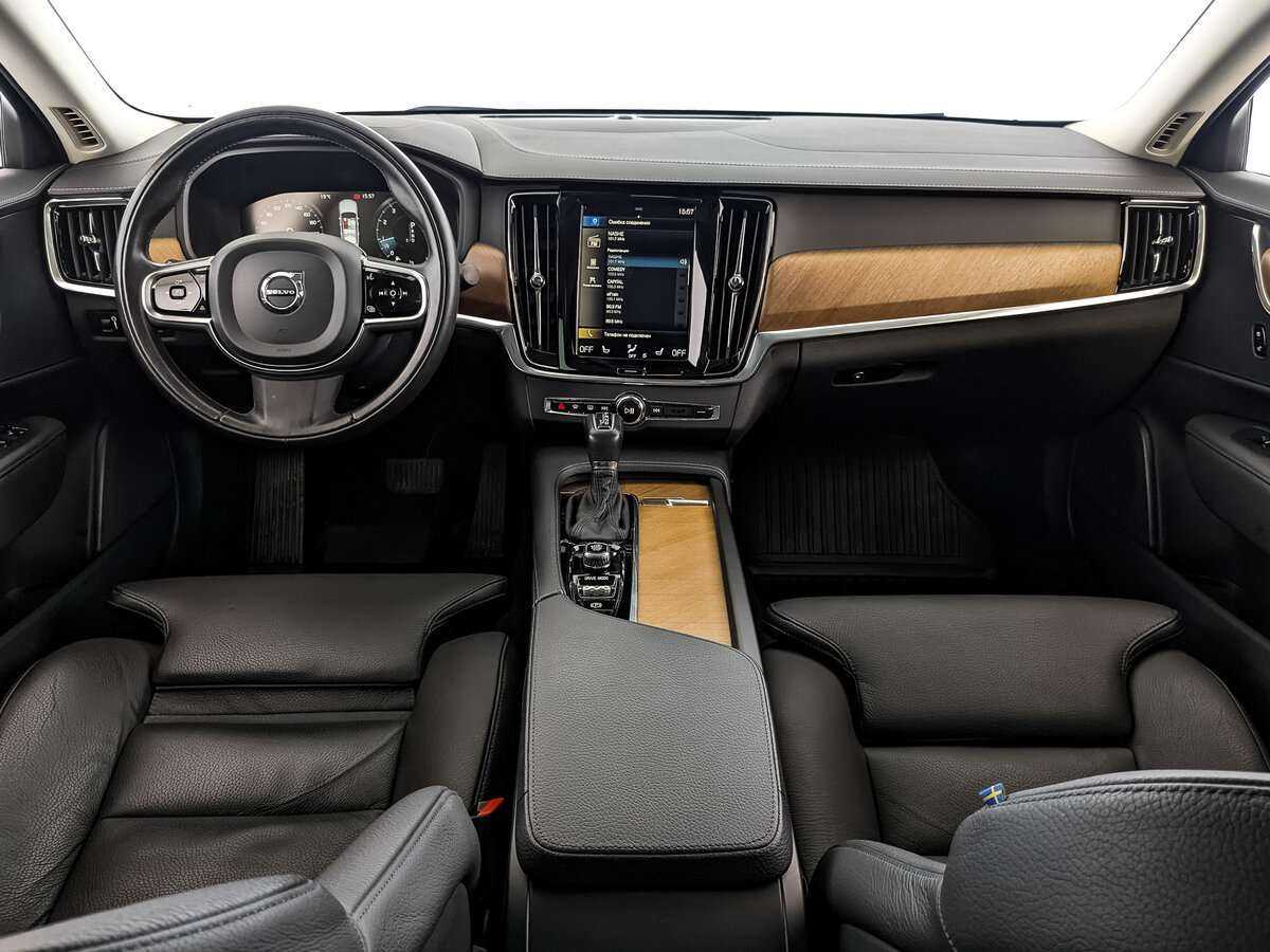 Купить Volvo S90 с пробегом. Фото: #12