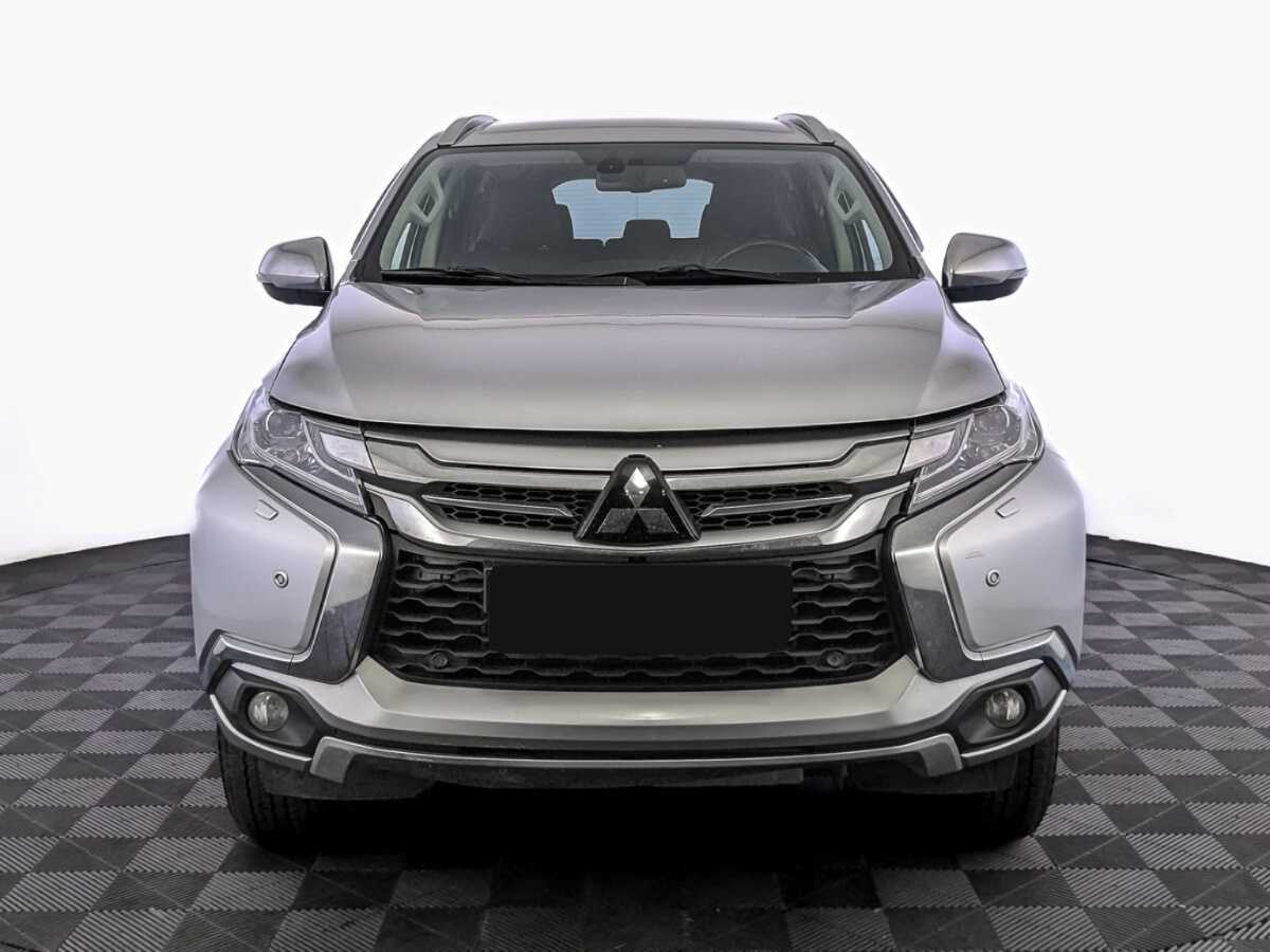Купить Mitsubishi Pajero Sport с пробегом. Фото: #1