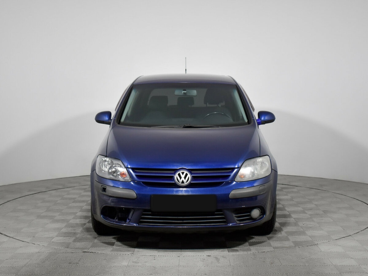 Купить Volkswagen Golf Plus с пробегом. Фото: #1