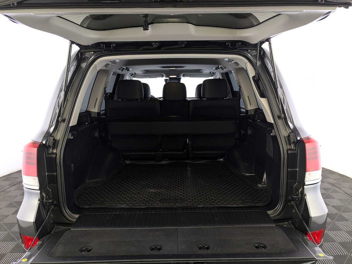 Купить Toyota Land Cruiser с пробегом. Фото: #9