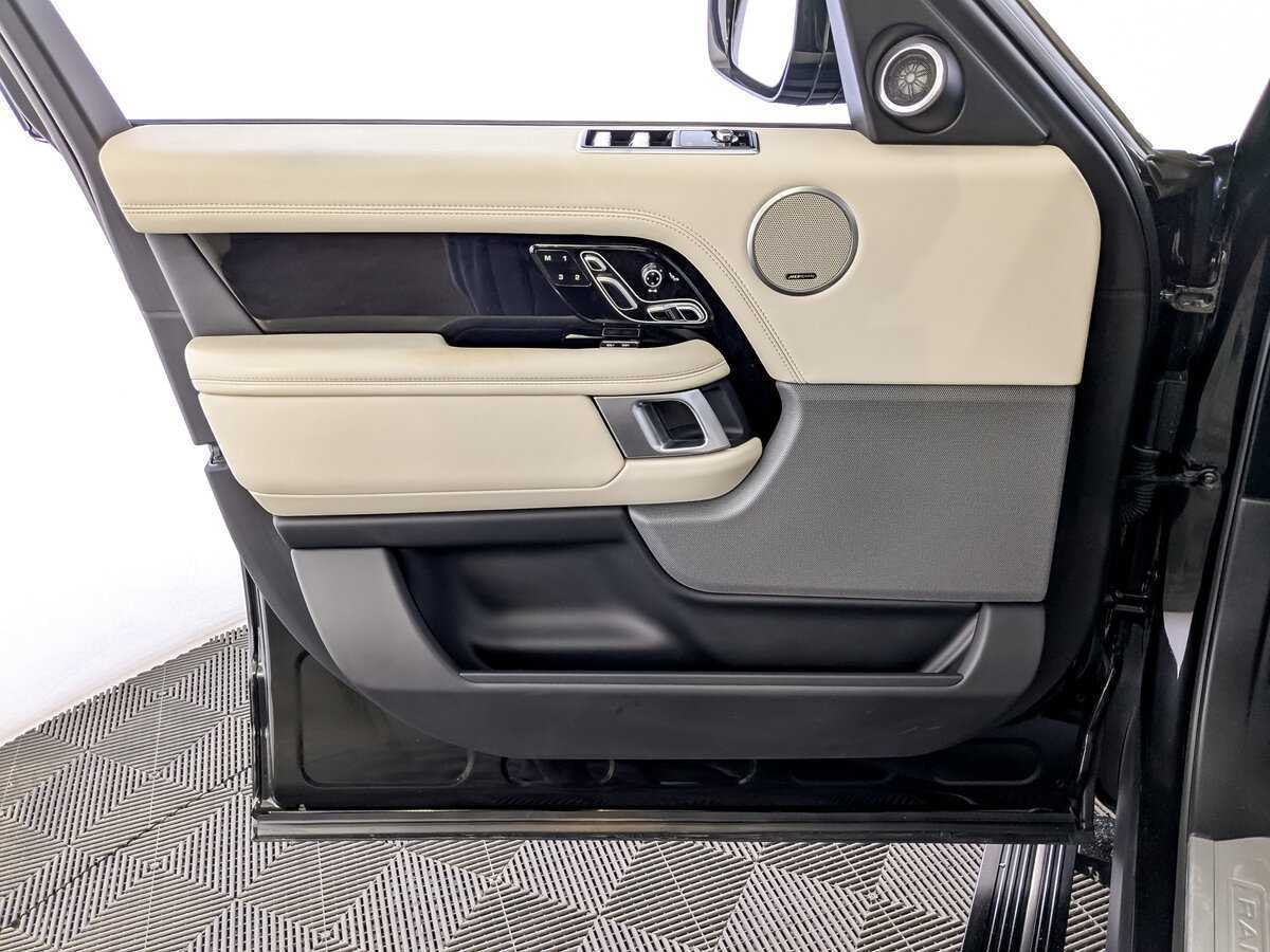 Купить Land Rover Range Rover с пробегом. Фото: #18