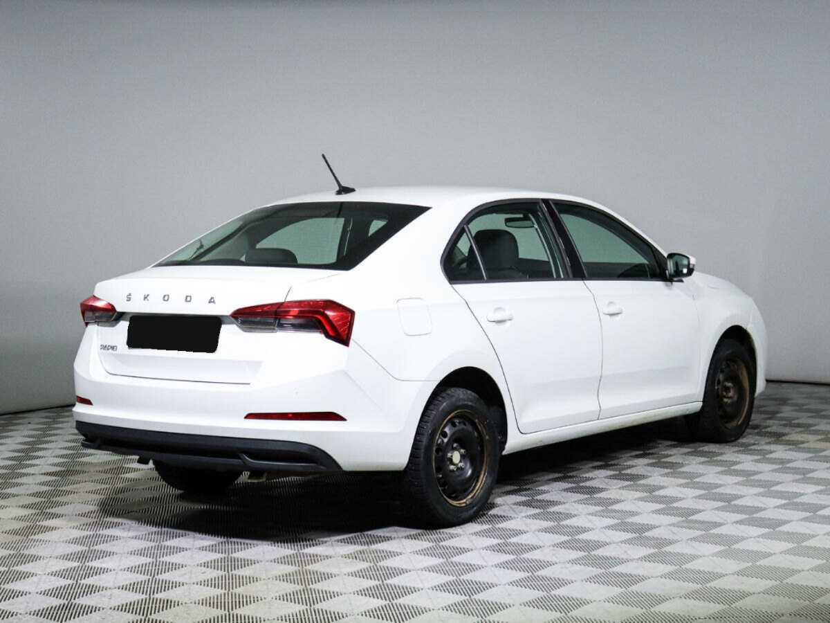 Купить Skoda Rapid с пробегом. Фото: #4