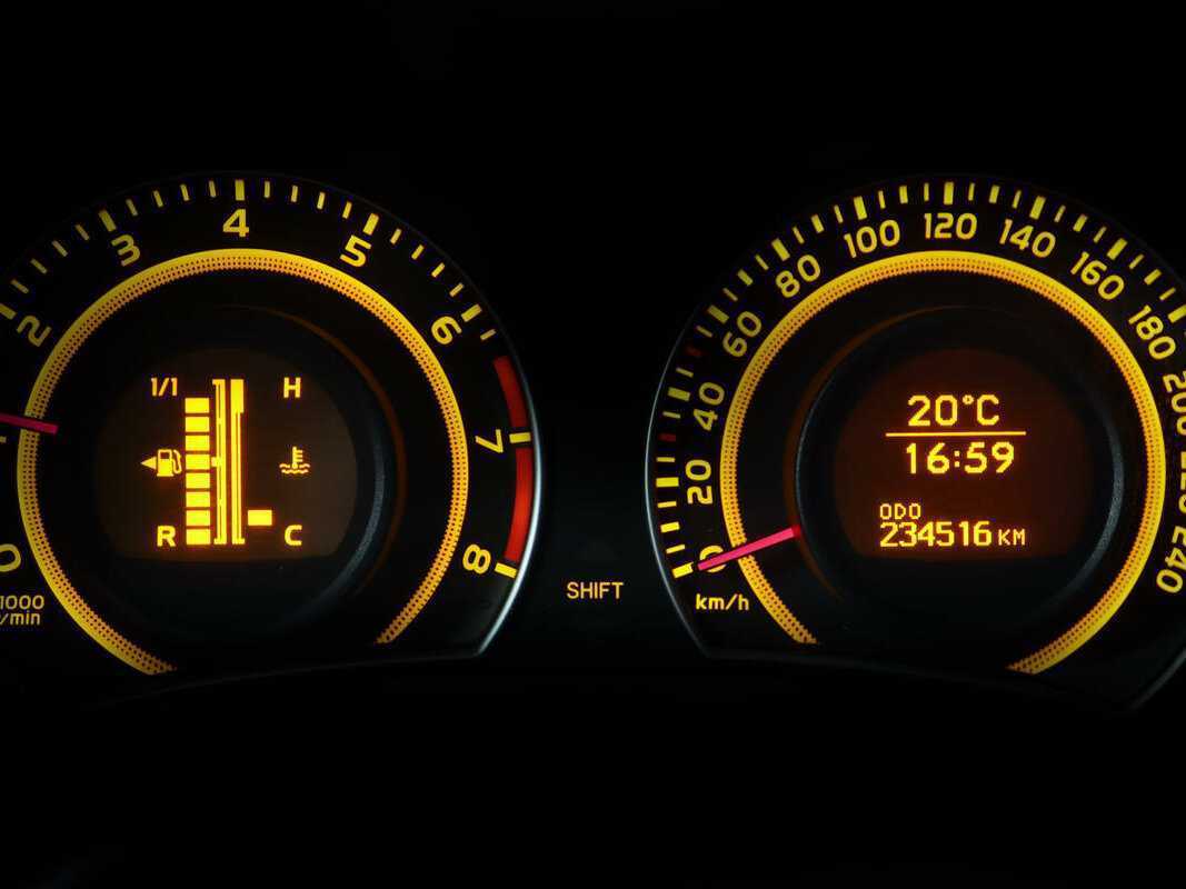 Купить Toyota Corolla с пробегом. Фото: #10