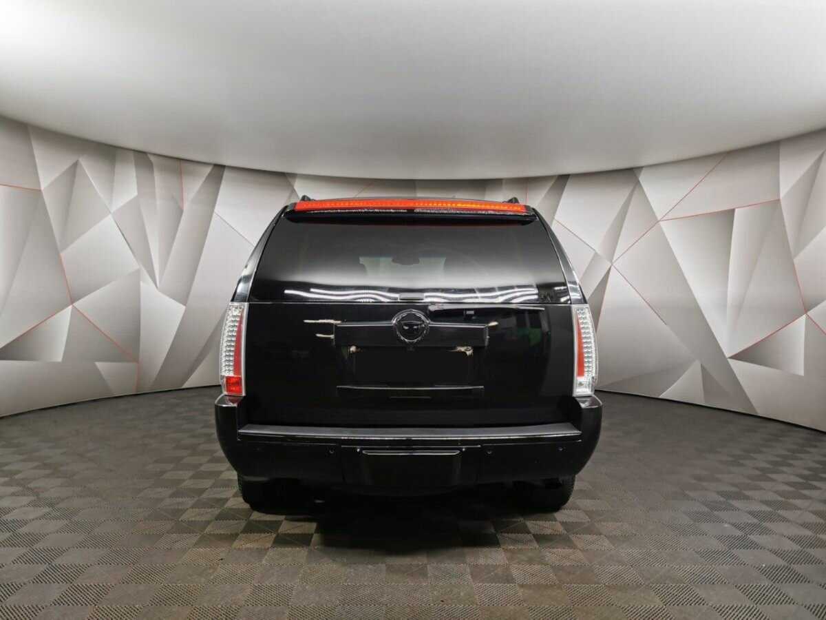 Купить Cadillac Escalade с пробегом. Фото: #7