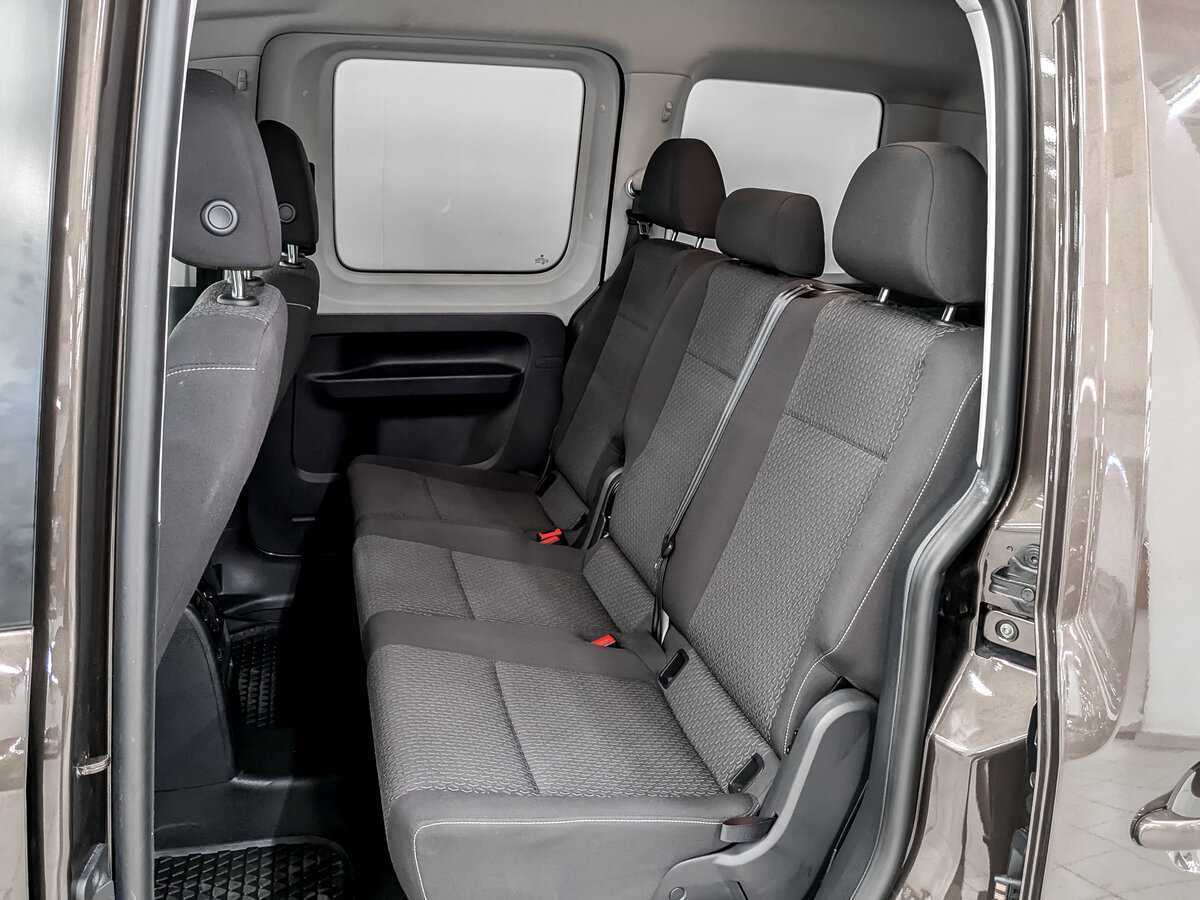 Купить Volkswagen Caddy с пробегом. Фото: #11