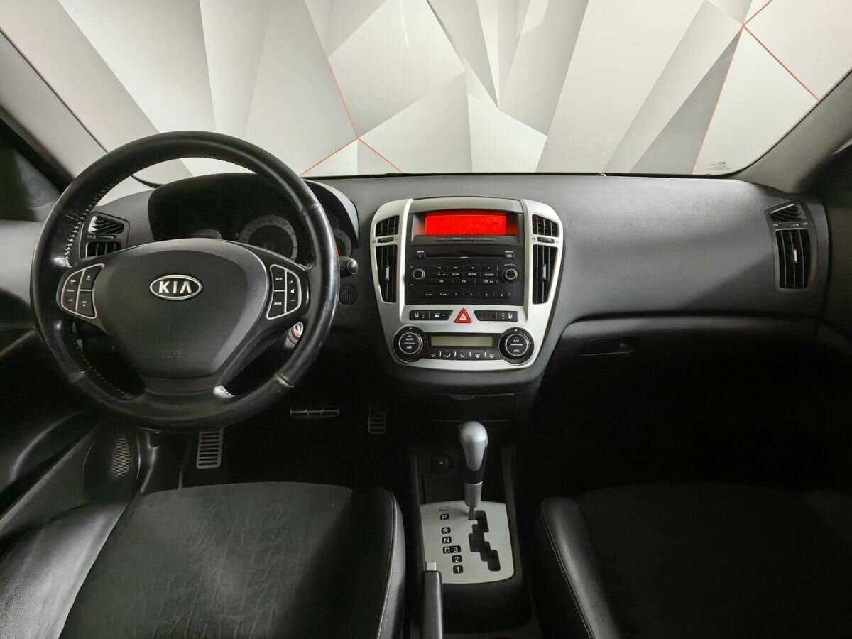 Купить Kia Ceed с пробегом. Фото: #9
