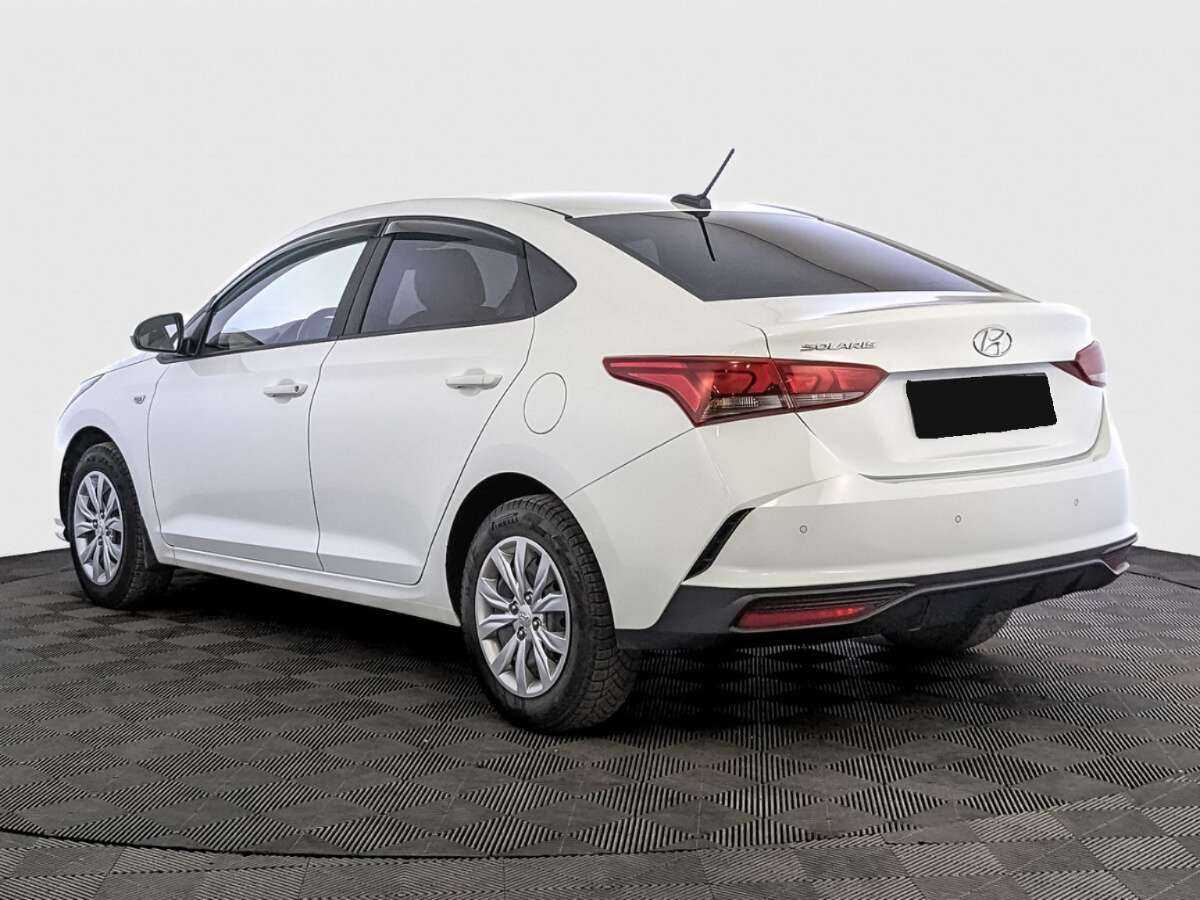 Купить Hyundai Solaris с пробегом. Фото: #6