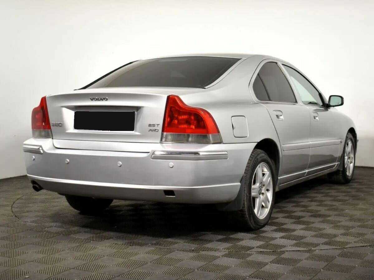 Купить Volvo S60 с пробегом. Фото: #2