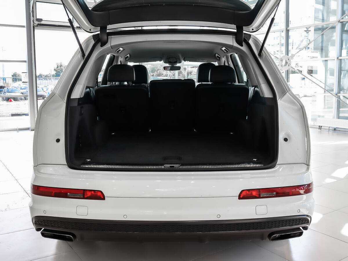 Купить Audi Q7 с пробегом. Фото: #11