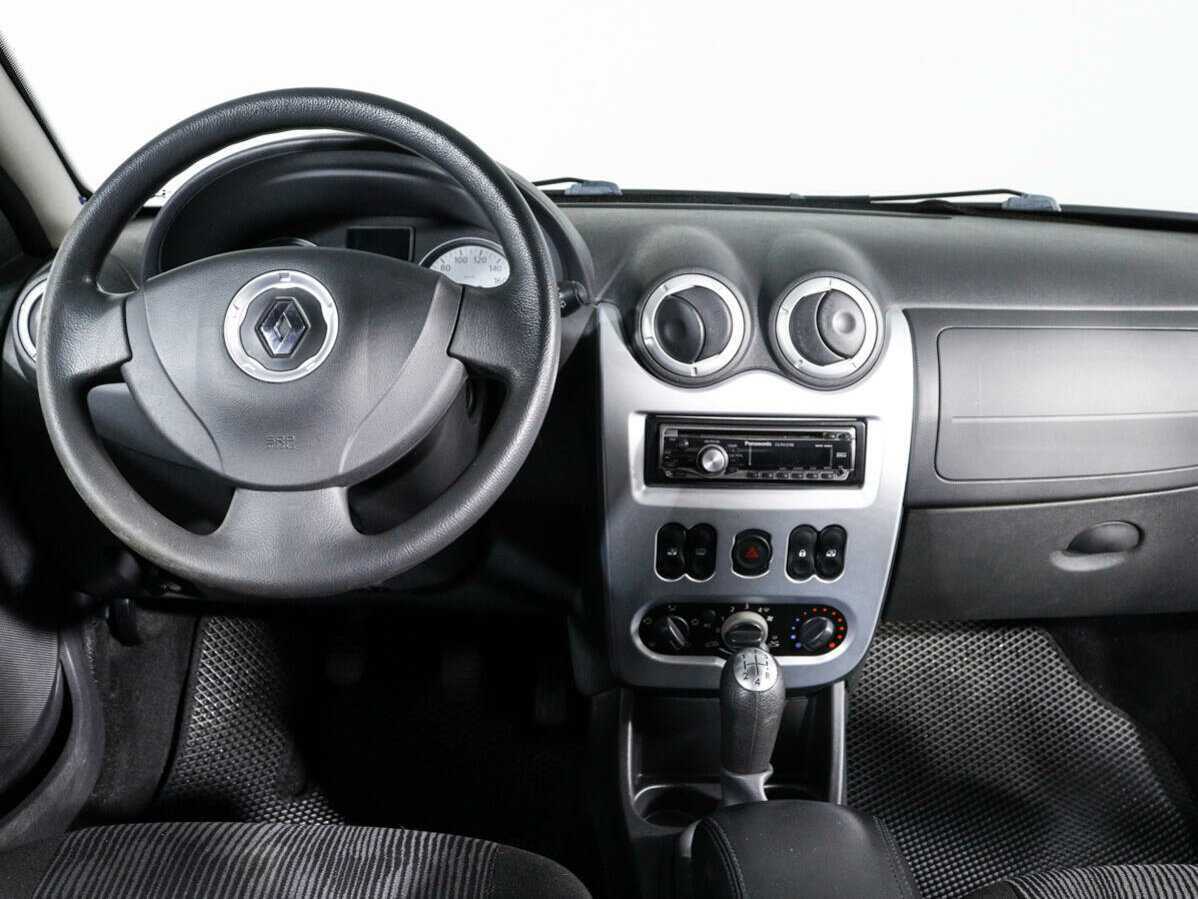 Купить Renault Sandero с пробегом. Фото: #10