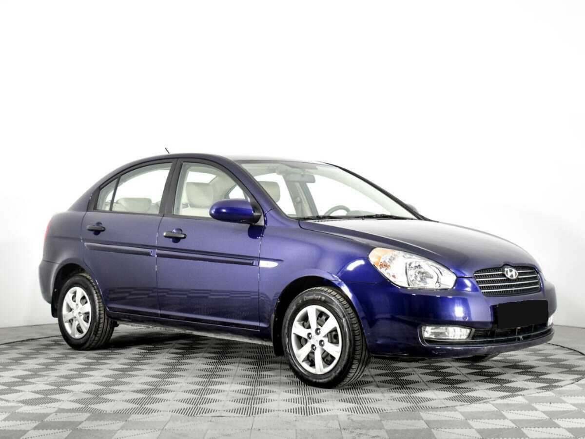 Купить Hyundai Accent с пробегом. Фото: #2