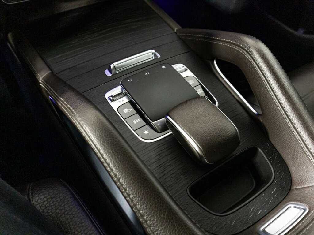Купить Mercedes-Benz GLE с пробегом. Фото: #17