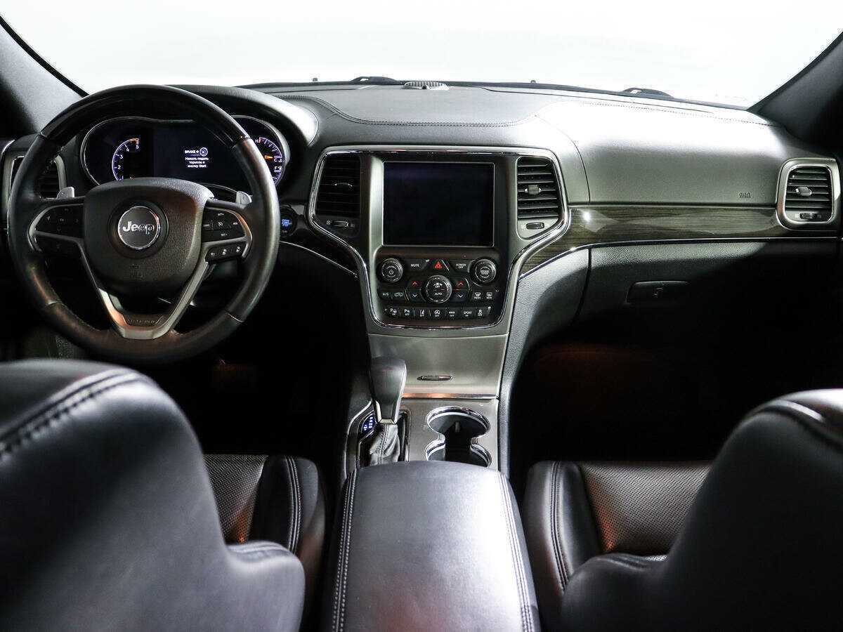 Купить Jeep Grand Cherokee с пробегом. Фото: #9