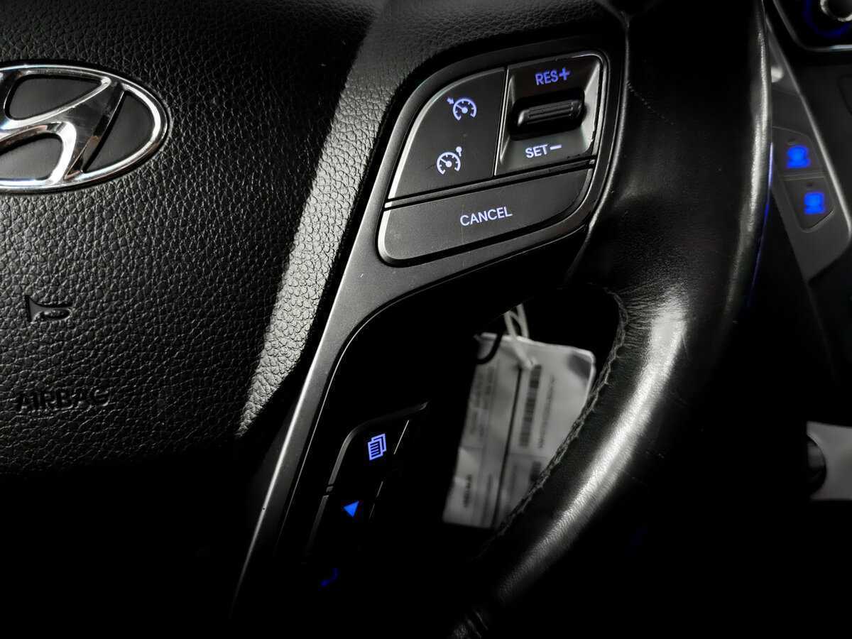Купить Hyundai Santa Fe с пробегом. Фото: #24