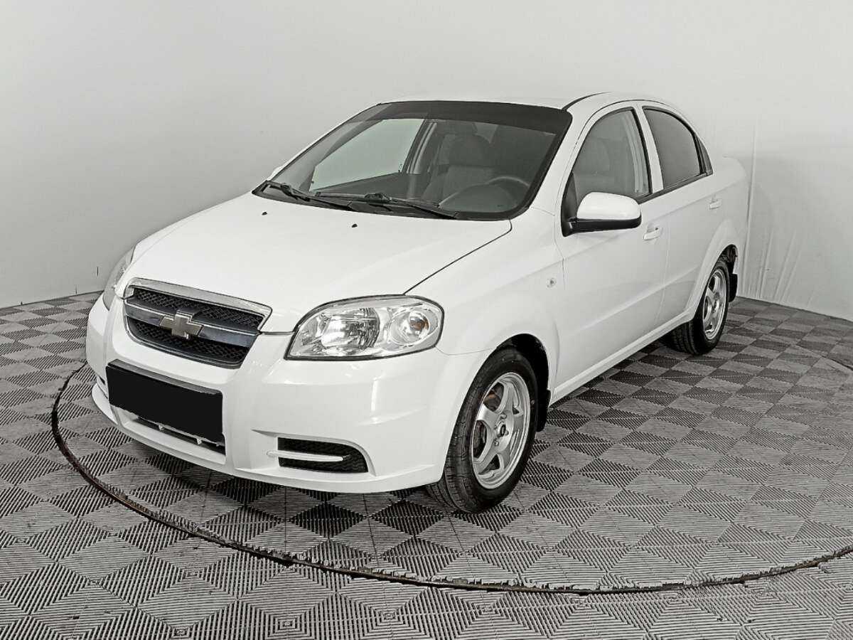Купить Chevrolet Aveo с пробегом. Посмотреть фото