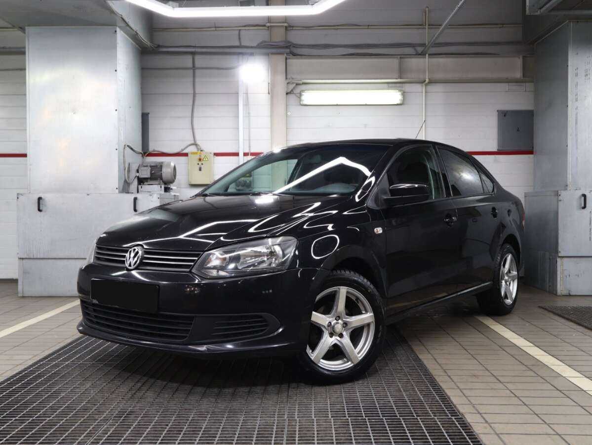 Купить Volkswagen Polo с пробегом. Посмотреть фото