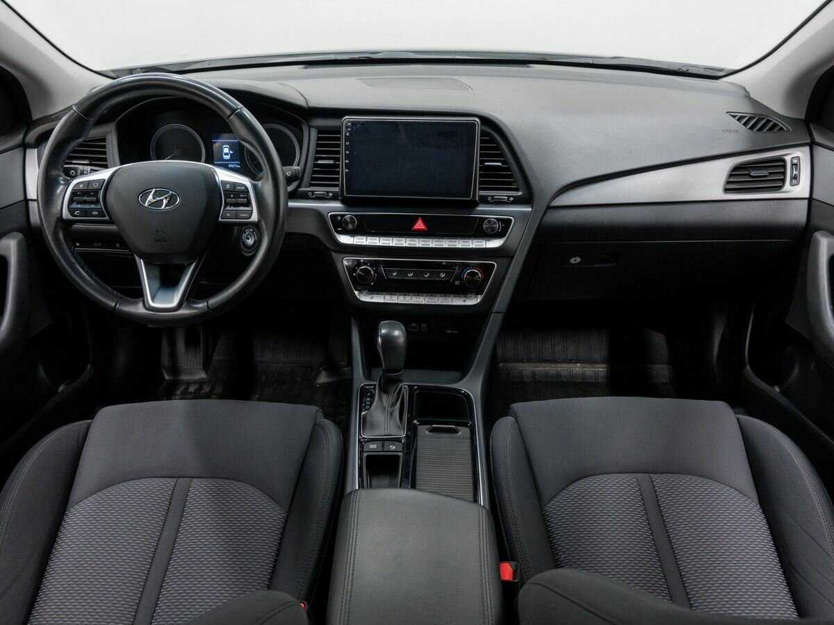 Купить Hyundai Sonata с пробегом. Фото: #9