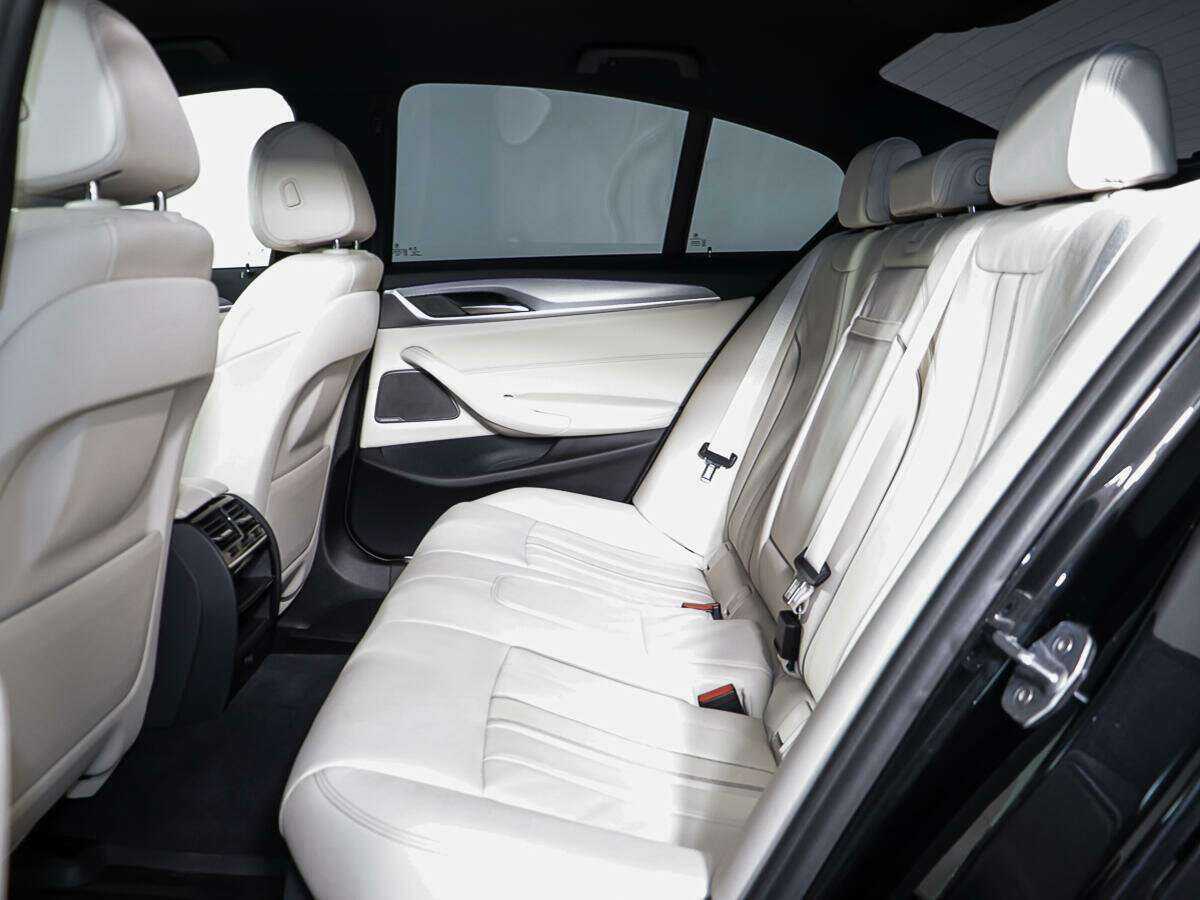 Купить BMW 5 серии с пробегом. Фото: #10