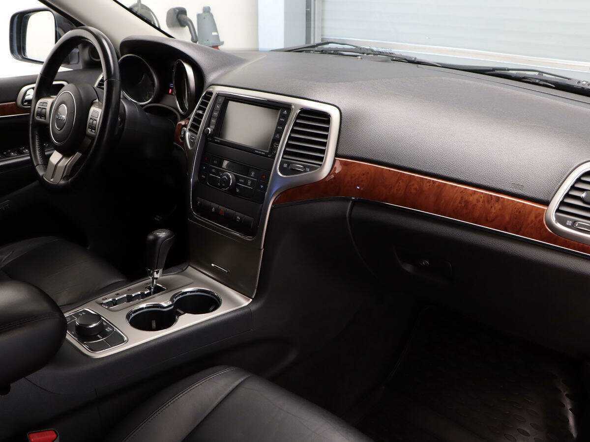 Купить Jeep Grand Cherokee с пробегом. Фото: #6