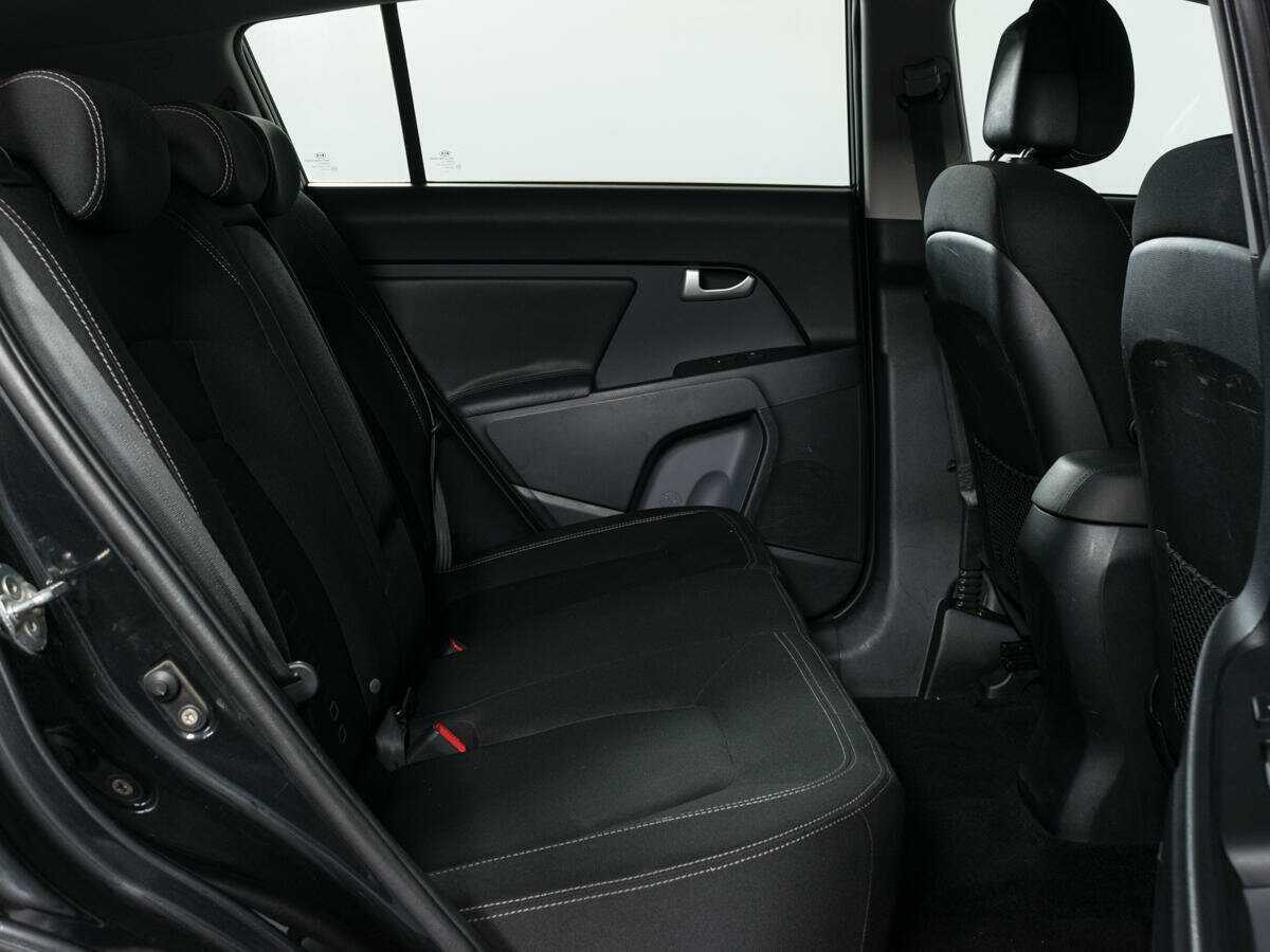 Купить Kia Sportage с пробегом. Фото: #12
