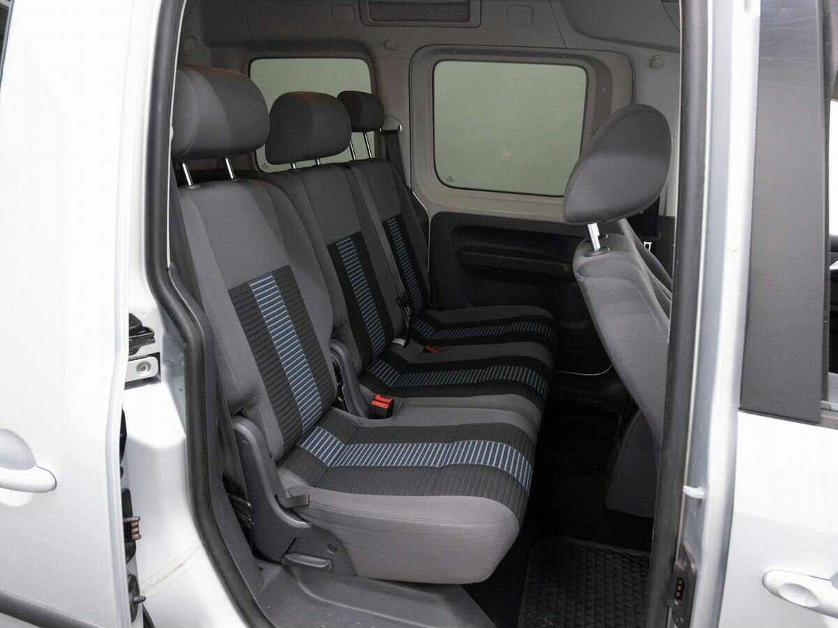Купить Volkswagen Caddy с пробегом. Фото: #11