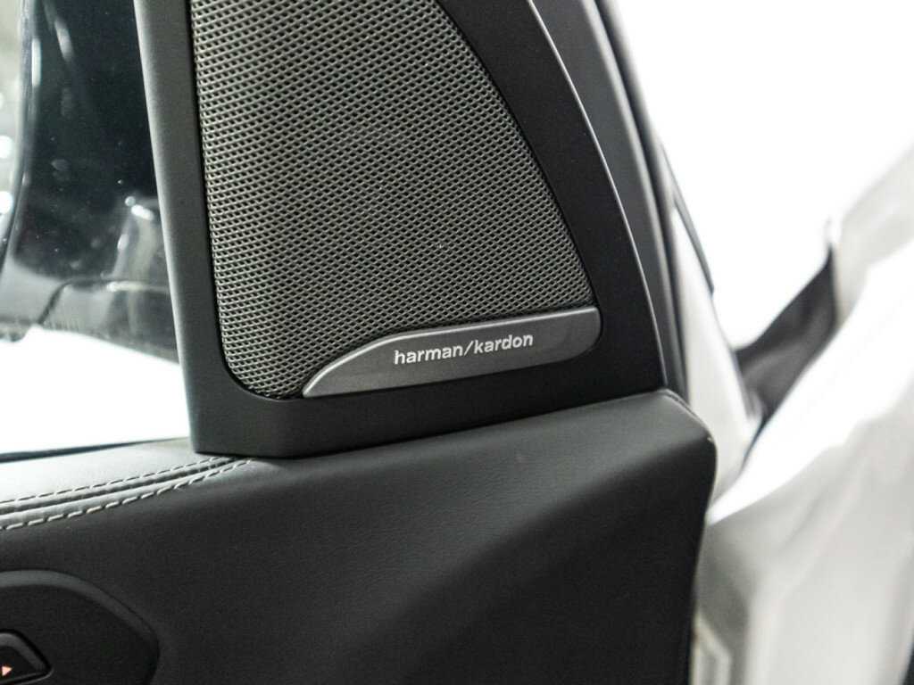 Купить BMW X7 с пробегом. Фото: #21