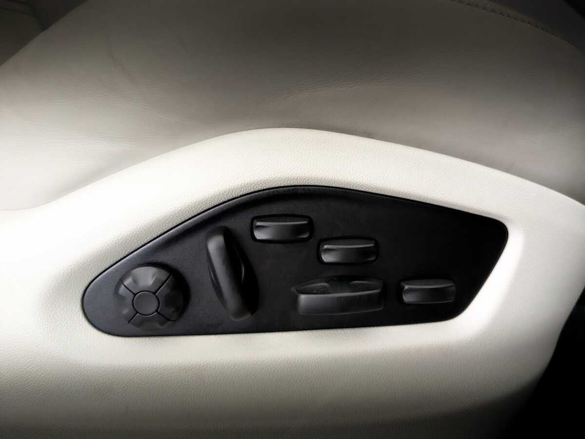 Купить Porsche Cayenne с пробегом. Фото: #24
