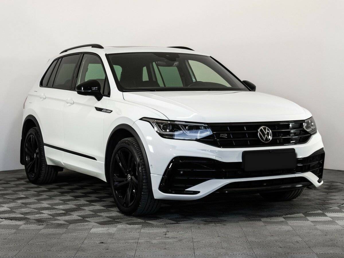 Купить Volkswagen Tiguan с пробегом. Фото: #2
