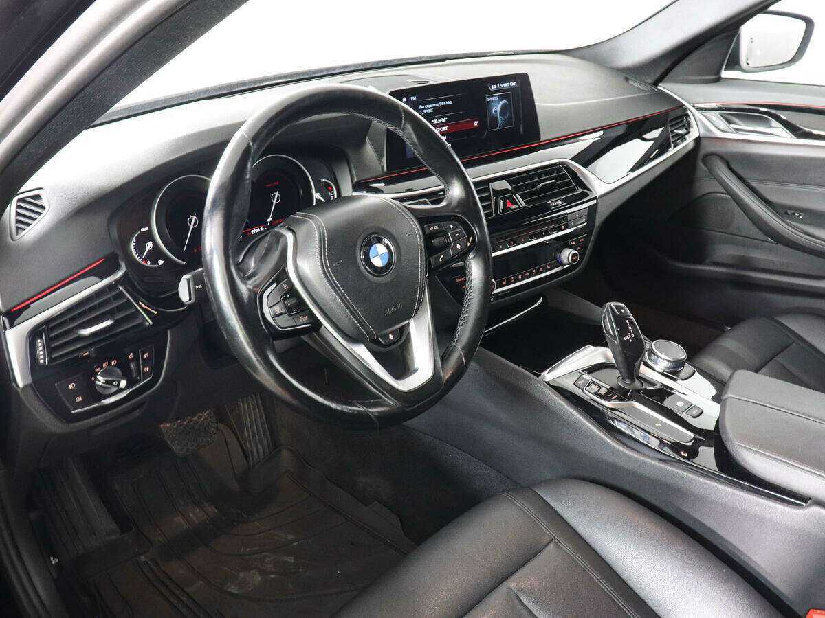 Купить BMW 5 серии с пробегом. Фото: #11