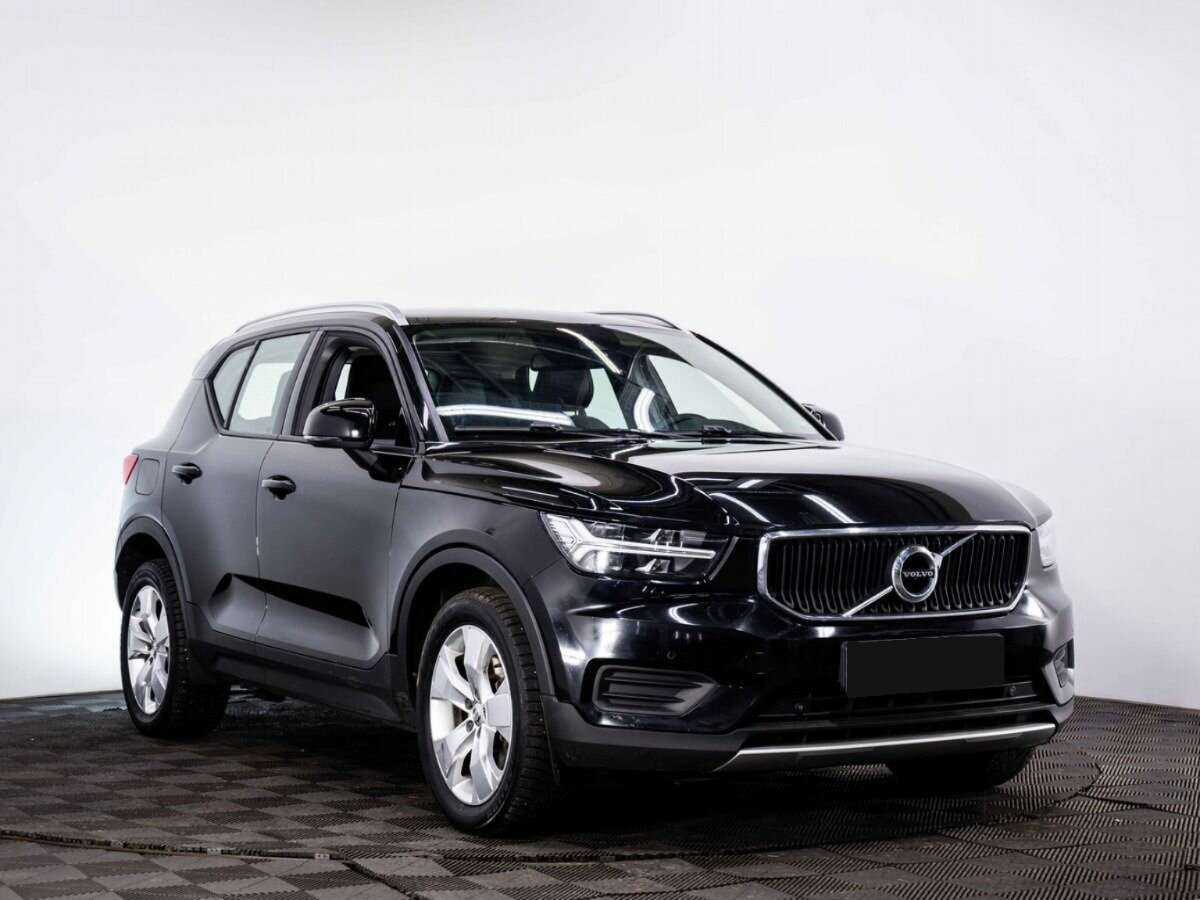Купить Volvo XC40 с пробегом. Фото: #2