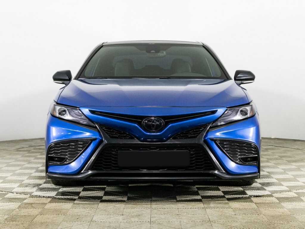 Купить Toyota Camry с пробегом. Фото: #1
