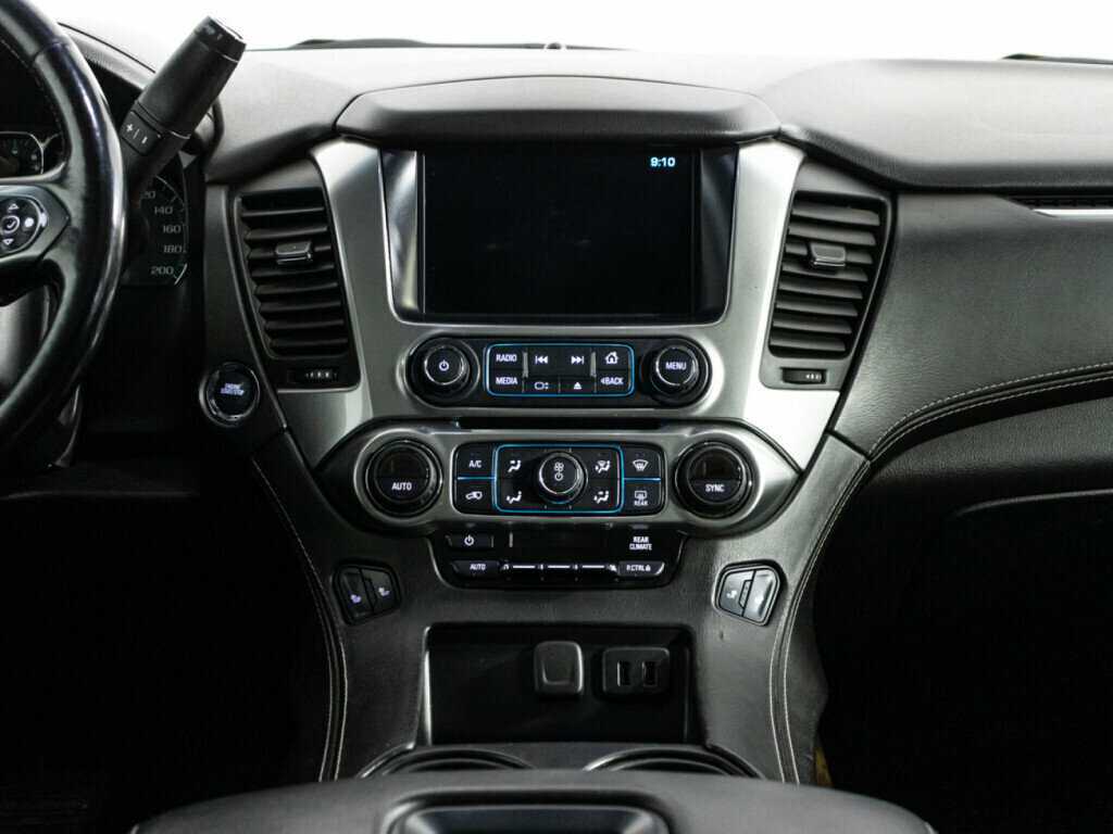 Купить Chevrolet Tahoe с пробегом. Фото: #10