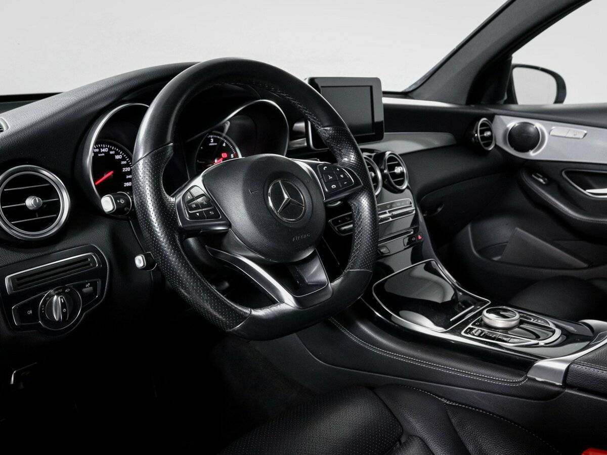Купить Mercedes-Benz GLC Coupe с пробегом. Фото: #13