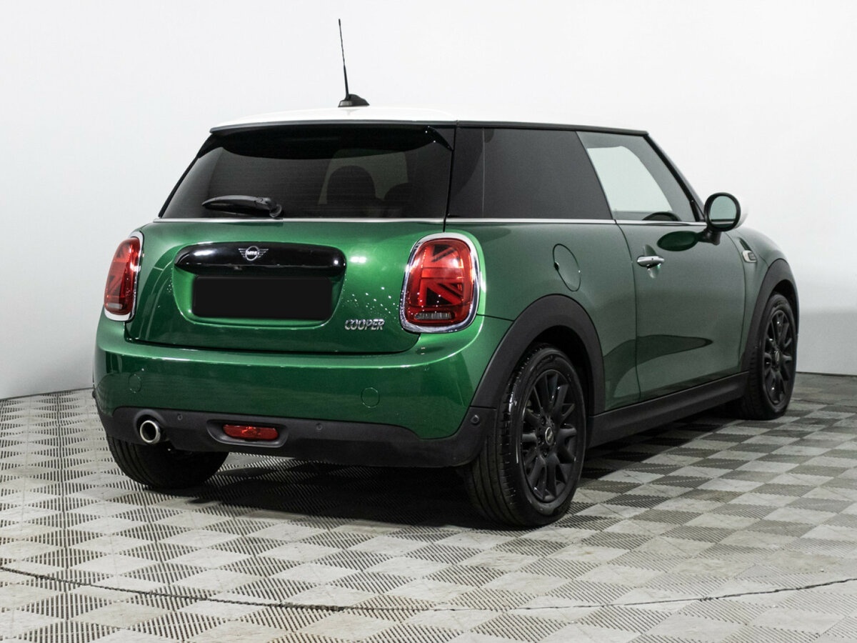 Купить Mini Hatch с пробегом. Фото: #4