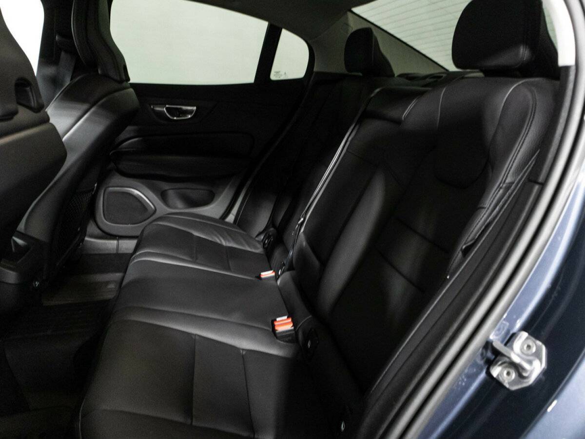 Купить Volvo S60 с пробегом. Фото: #9