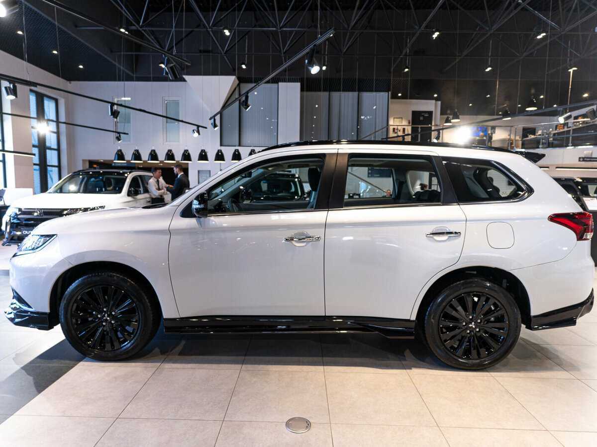 Купить Mitsubishi Outlander с пробегом. Фото: #7