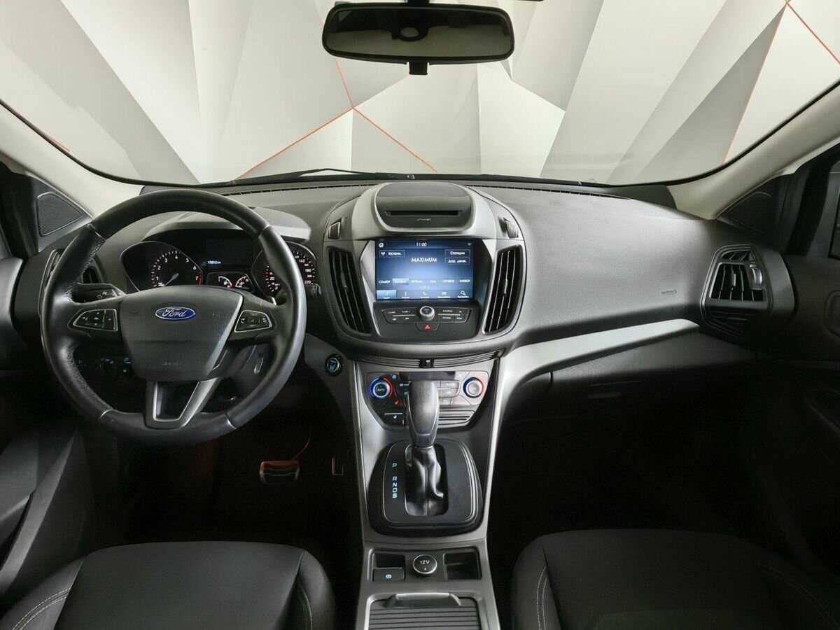 Купить Ford Kuga с пробегом. Фото: #8