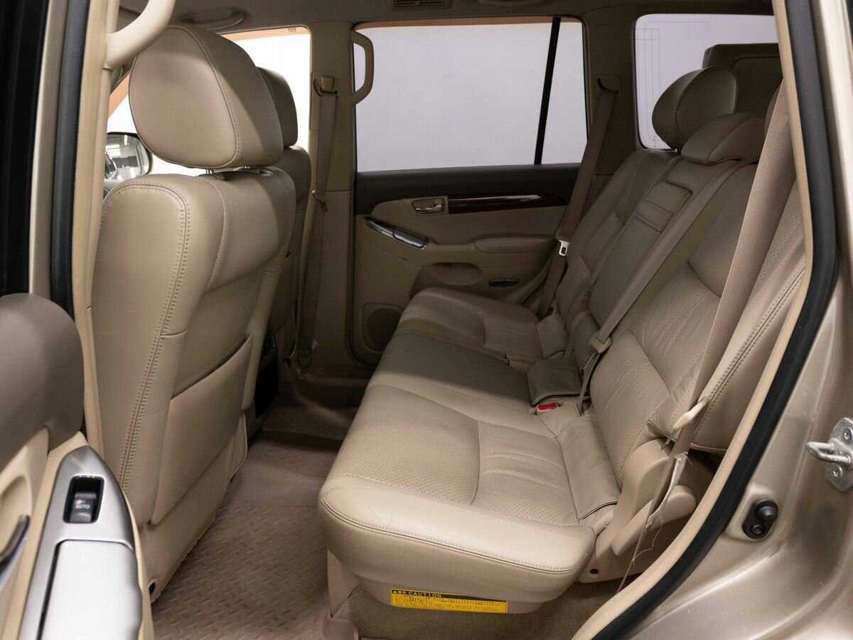 Купить Toyota Land Cruiser Prado с пробегом. Фото: #8