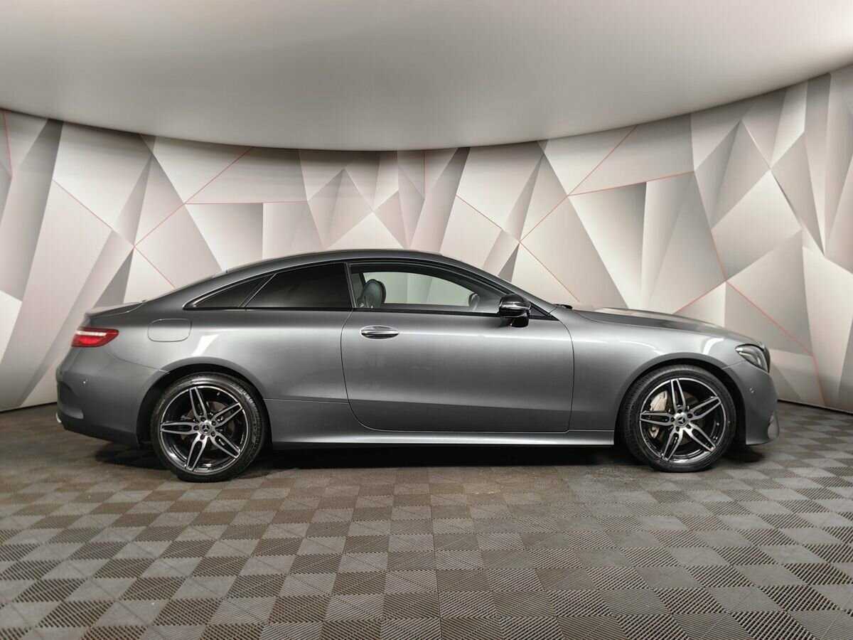 Купить Mercedes-Benz E-Класс с пробегом. Фото: #5