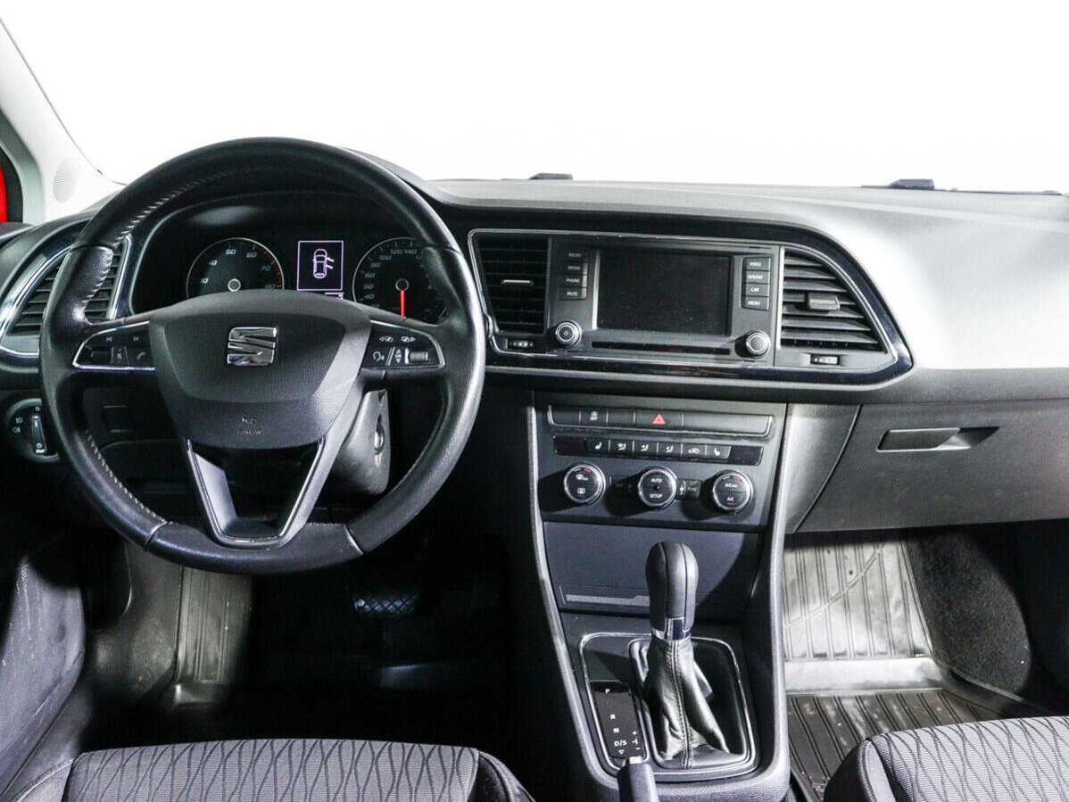 Купить SEAT Leon с пробегом. Фото: #9