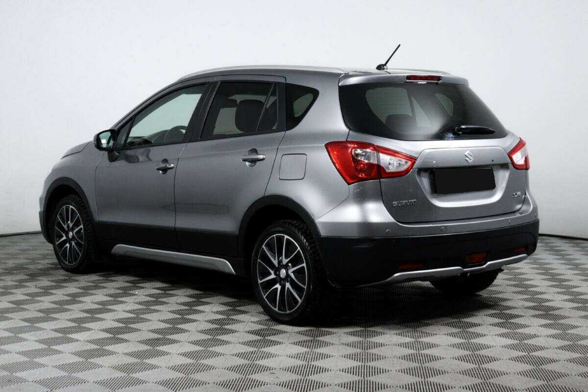 Купить Suzuki SX4 с пробегом. Фото: #6
