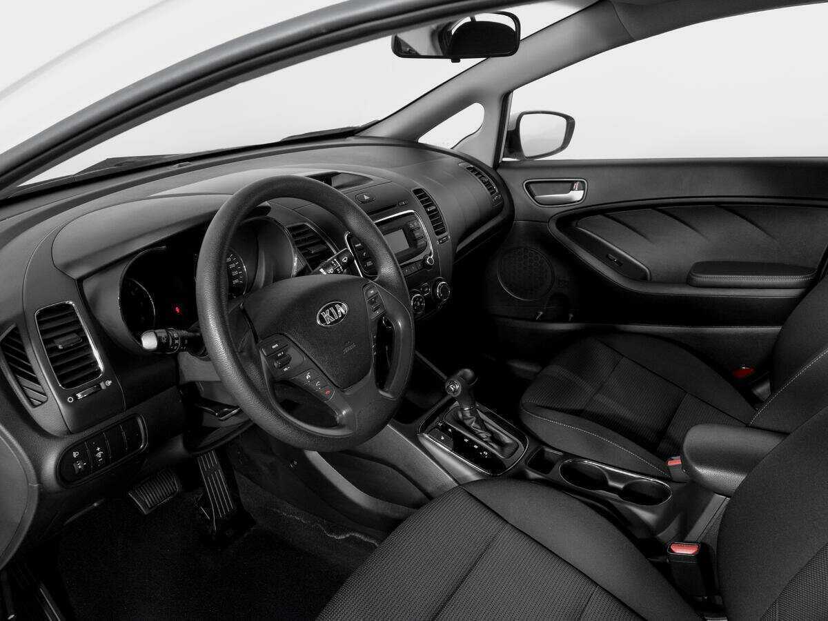Купить Kia Cerato с пробегом. Фото: #14