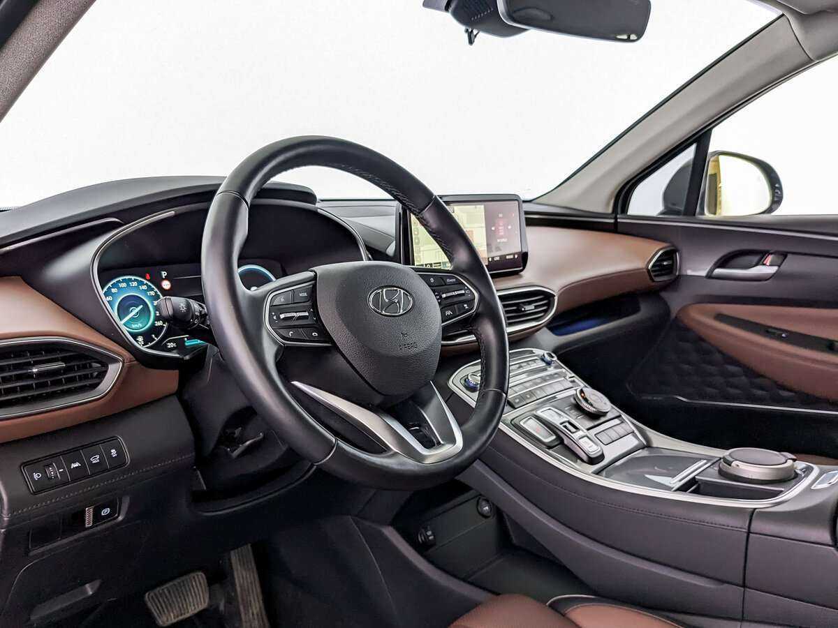 Купить Hyundai Santa Fe с пробегом. Фото: #15